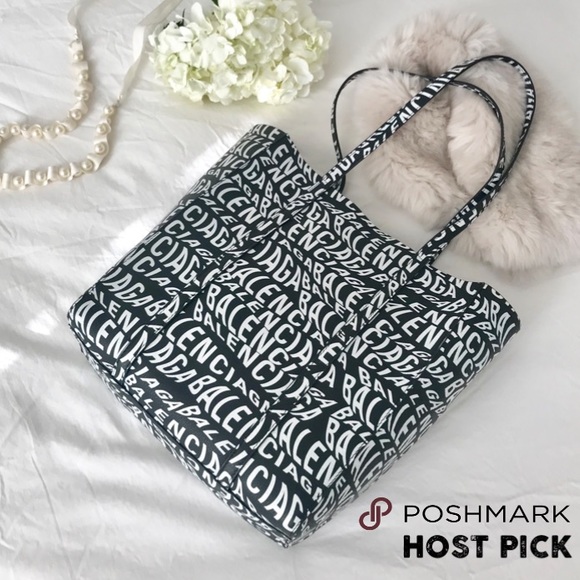 ✧ Balenciaga • Leather Tote Bag - Picture 10 of 10